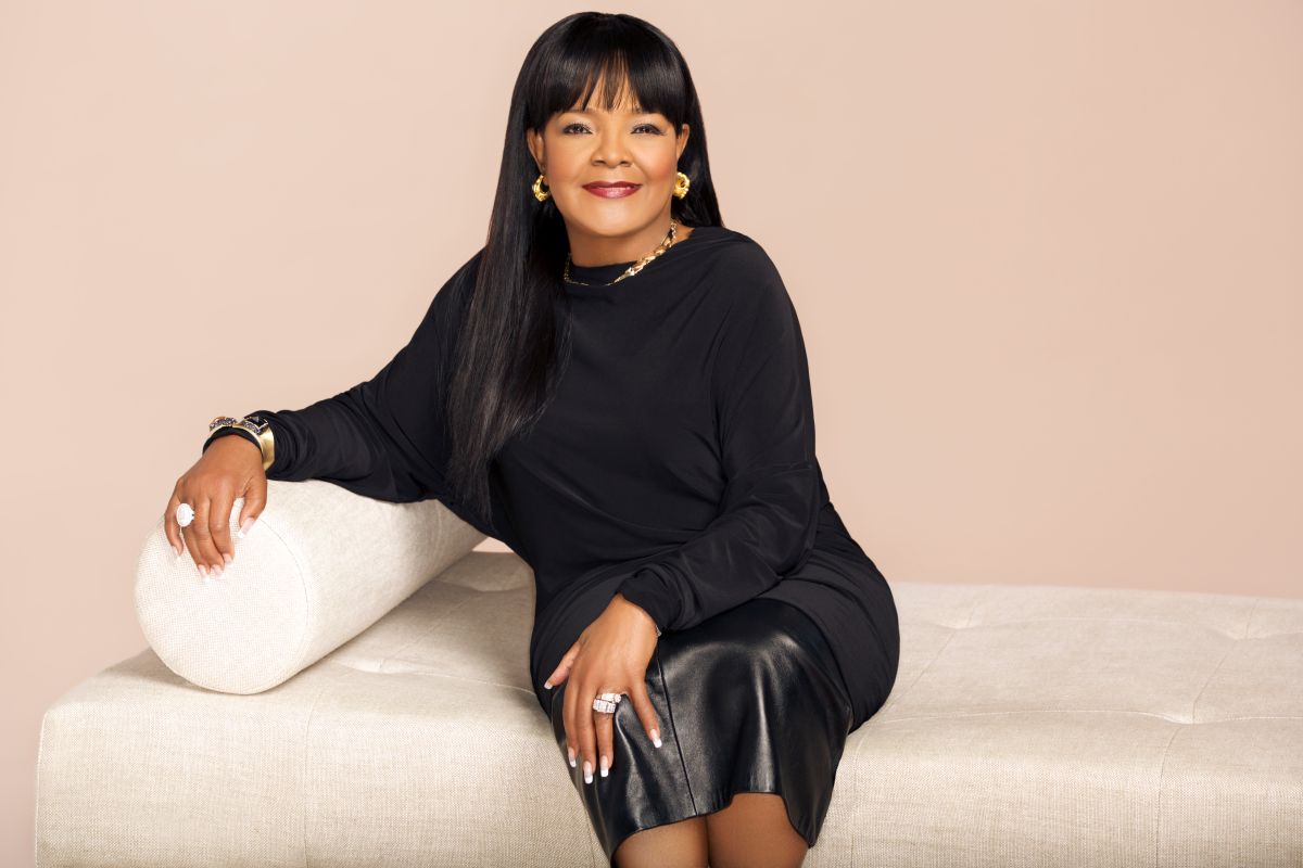 Pastor Shirley Caesar Debuts New Look and New Music Praise 100.9