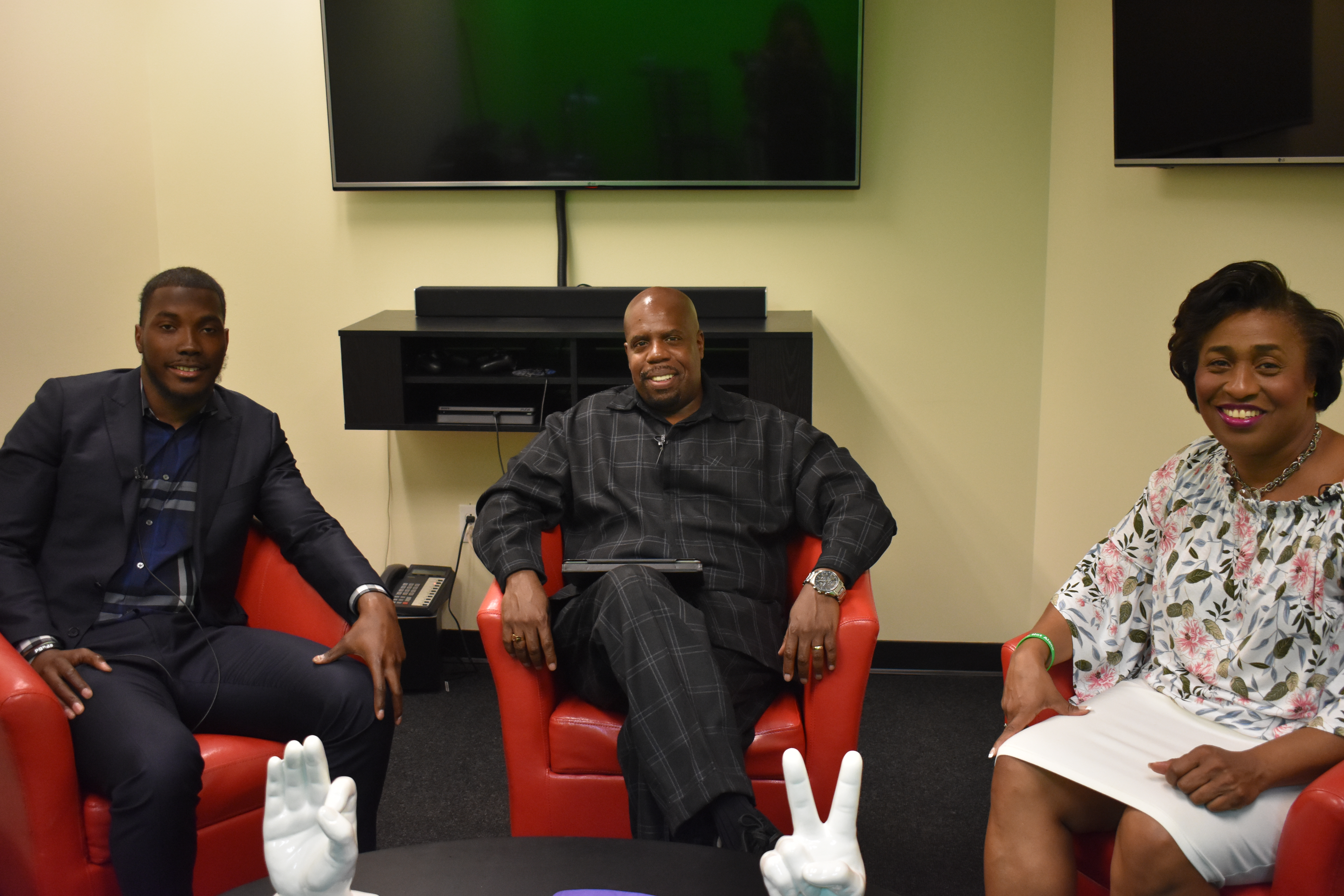 Fonda Bryant, Ron Holland, Doug Middleton