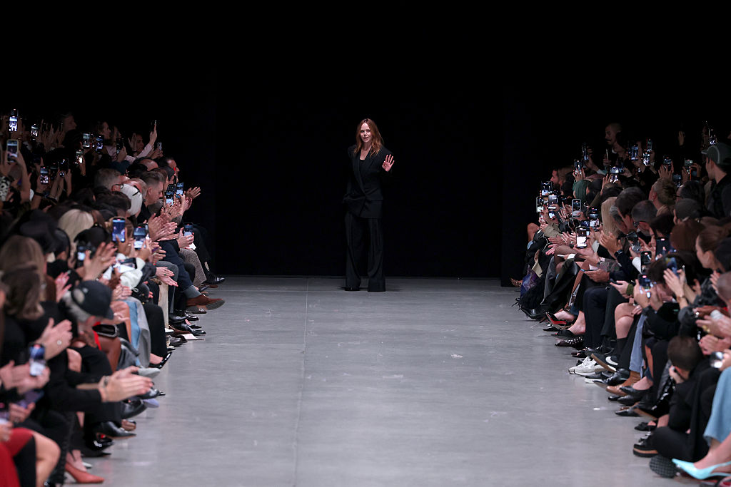 Stella McCartney: Runway - Paris Fashion Week - Womenswear Spring/Summer 2026